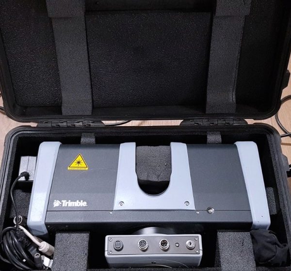 TRIMBLE FX LASER SCANNER